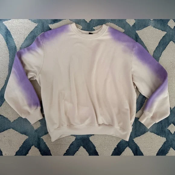Wild Fable Cream Sweatshirt with Lavender Dip-Dye Shoulders - Picture 6 of 15